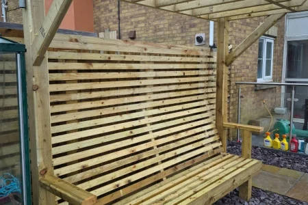 custom-seating-area-pergola-roof-garden-makeover